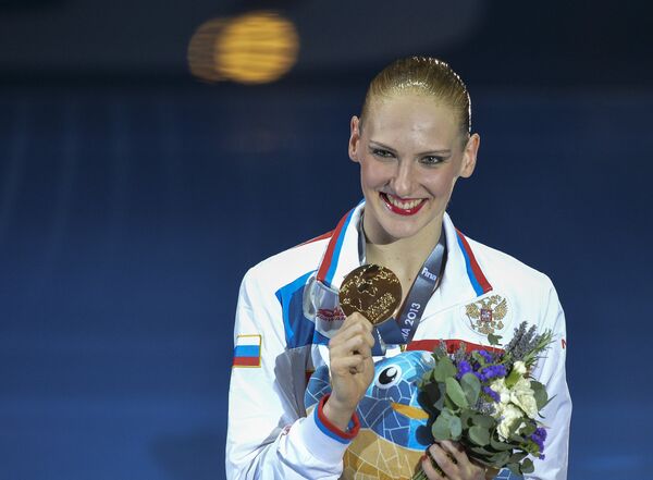 Светлана Ромашина с золотой медалью чемпионата мира