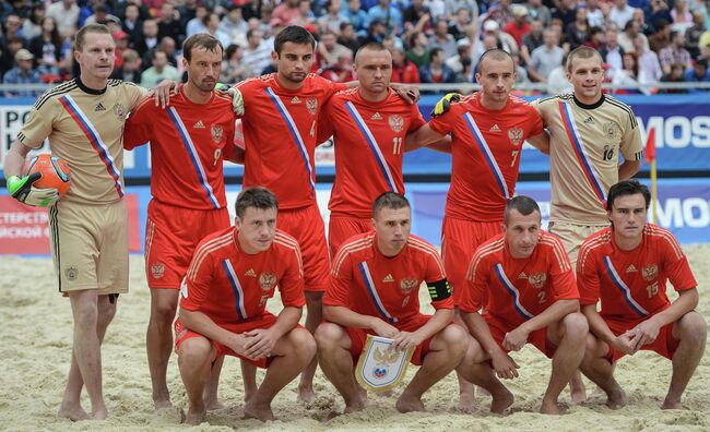 Игроки сборной России по пляжному футбол