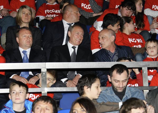 Владимир Путин (в центре) и Анатолий Рахлин (справа)