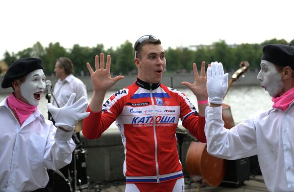 Велосипедист Антон Воробьев