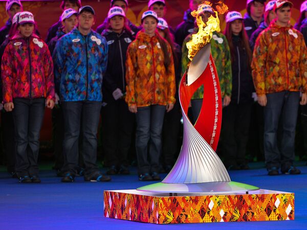 Чаша Олимпийского огня в Москве