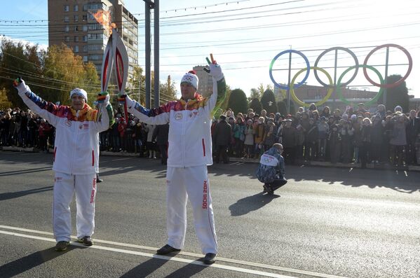 Участники Эстафеты Олимпийского огня в Рязани