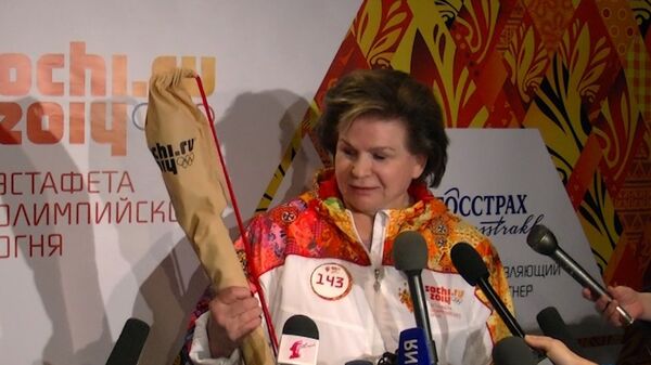 Я самый счастливый человек - Терешкова об участии в эстафете огня в Ярославле