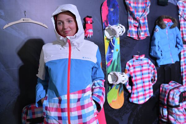 Российская сноубордистка Алена Заварзина.
