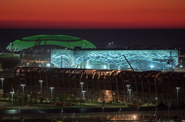 Вид на Олимпийский парк в Имеретинской долине Сочи