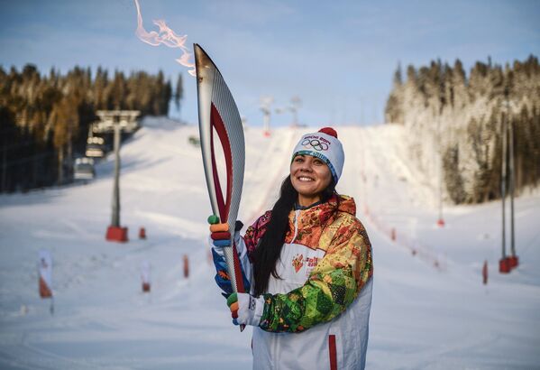 Российская сноубордистка Екатерина Илюхина во время эстафеты