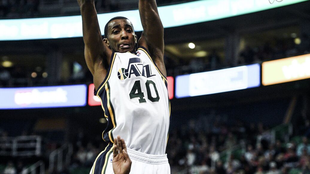 Экс-баскетболиста НБА арестовали за разбой, сообщили СМИ