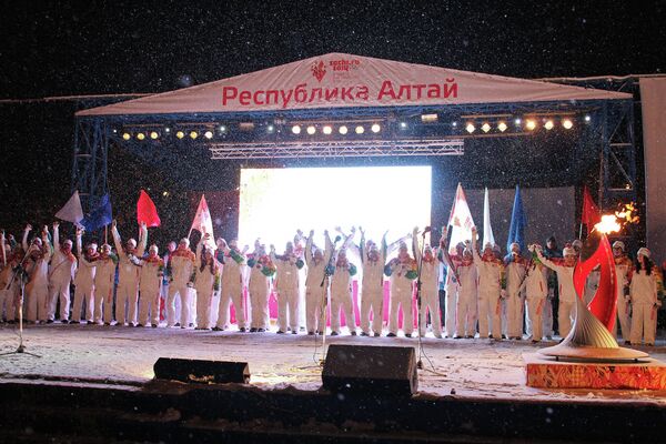 Эстафета олимпийского огня в Горно-Алтайске