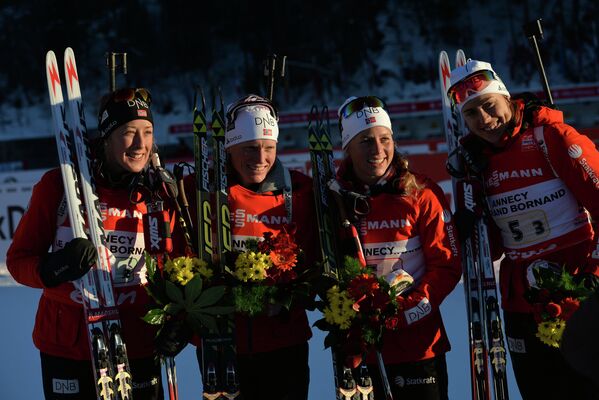 Норвежские биатлонистки Фанни Хорн, Тура Бергер, Тириль Экхофф, Сюнневе Солемдаль (слева направо)