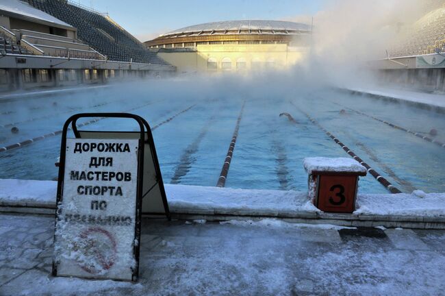 Открытый бассейн спорткомплекса Лужники