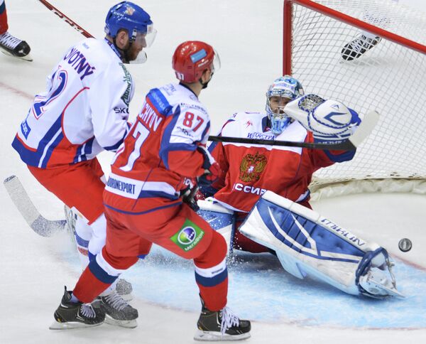 Игровой момент матча Россия - Чехия