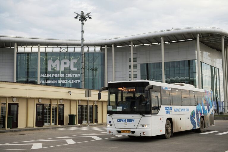Автобусы с олимпийского парка до красной поляны. Маршрутка олимпийский парк. Сочи парк расписание. Автобусные маршруты адлера схема. Маршрутка олимпийский парк.