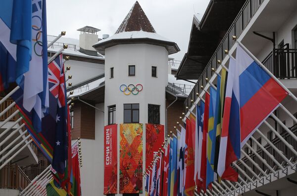 Главная Олимпийская деревня в горном кластере XXII Олимпийских зимних игр в Красной Поляне