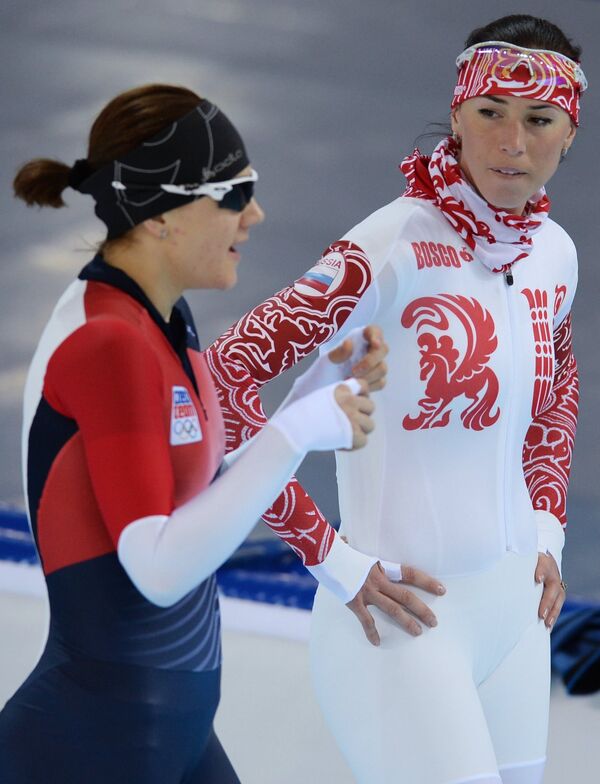 Екатерина Лобышева (справа) и Каролина Ербанова