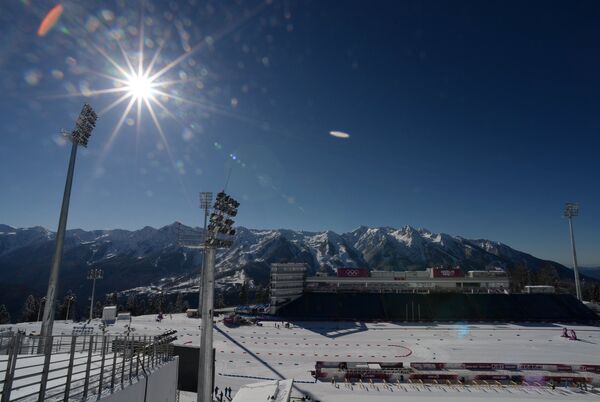 Стадион лыжно-биатлонного комплекса Лаура перед началом XXII зимних Олимпийских игр в Сочи