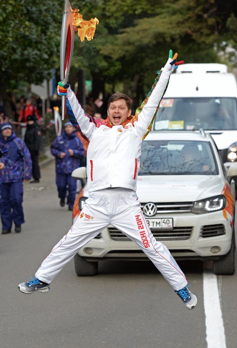 Эстафета Олимпийского огня. Сочи. День 1 Эстафета Олимпийского огня. Сочи. День 1