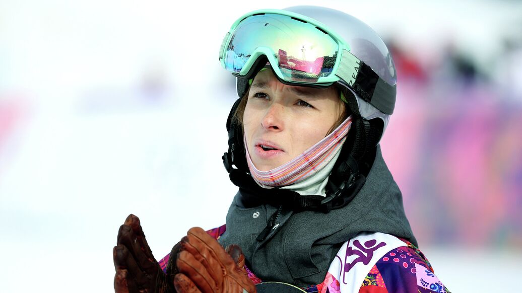 Чешская сноубордистка Панчохова попала под снежный завал в Японии