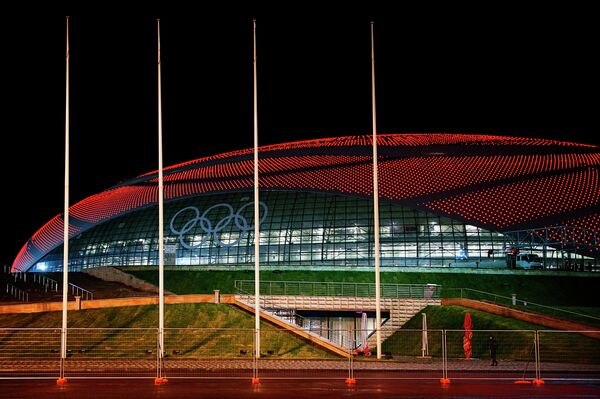 Ледовый дворец Большой в Олимпийском парке Сочи.