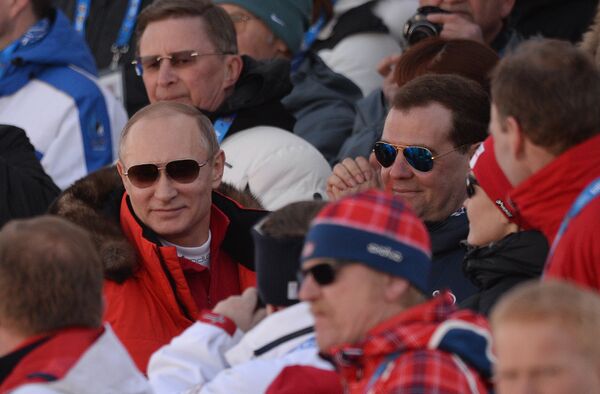 Президент России Владимир Путин и председатель правительства России Дмитрий Медведев