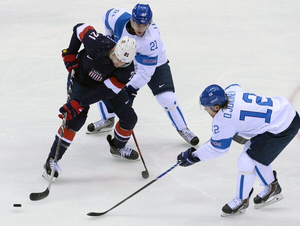 Игровой момент матча Финляндия - США