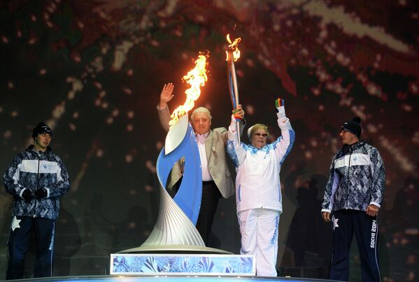 Генеральный директор центра Преодоление Любовь Кезина во время церемонии зажжения чаши Паралимпийского огня в Москве