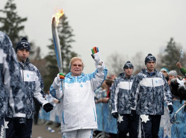 Генеральный директор центра Преодоление Любовь Кезина во время эстафеты Паралимпийского огня в Москве