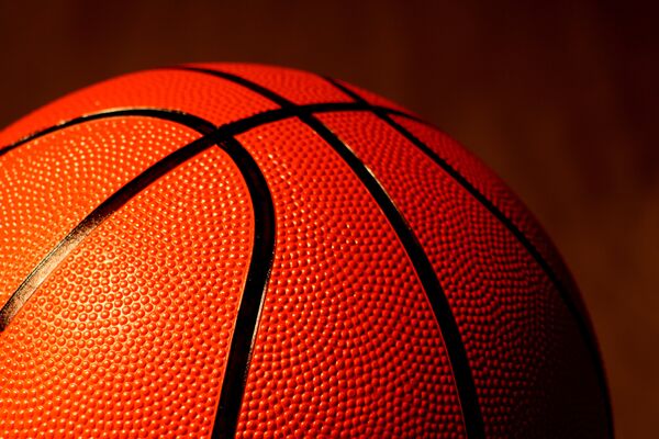 Баскетбольный мяч.
