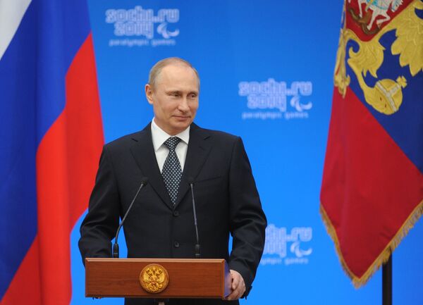 Владимир Путин вручил государственные награды чемпионам и призерам XI зимних Паралимпийских игр