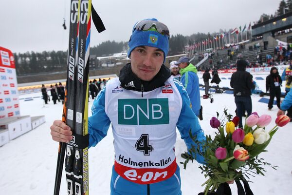 Александр Логинов (Россия), завоевавший серебряную медаль в гонке преследования