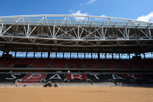 Вид на арену строящегося стадиона Открытие-Арена