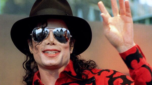 Толстым слоем грима Майкл Джексон скрывал витилиго 