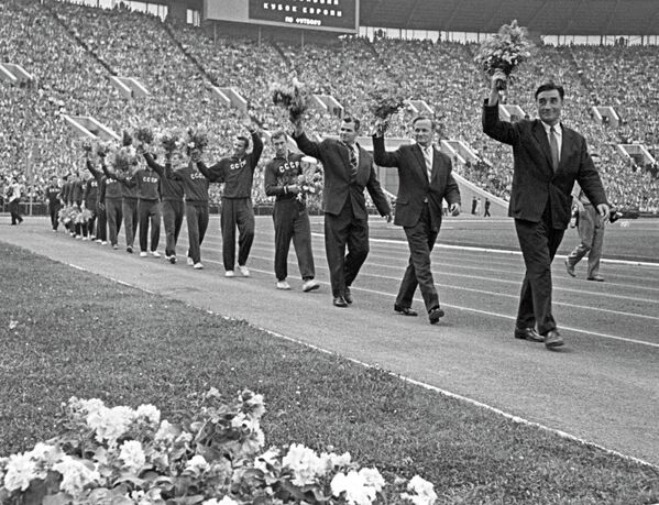Сборная команда СССР по футболу - обладательница Кубка Европы 1960 г.