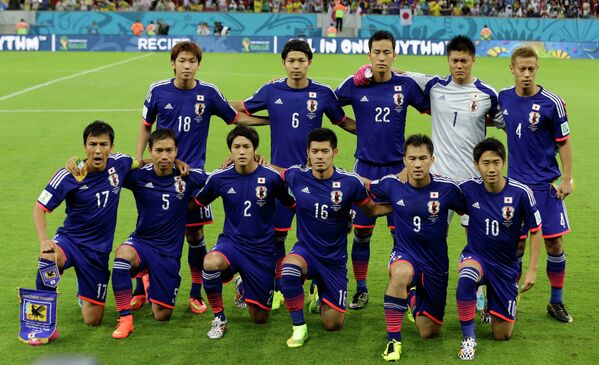 Футболисты сборной Японии.
