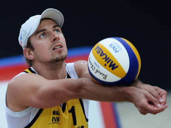 Игрок сборной Польши по пляжному волейболу Мариуш Прудель