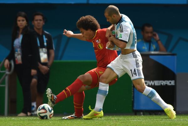 Игровой момент матча Аргентина - Бельгия