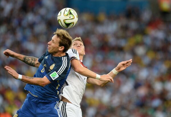 Игровой момент матча Германия - Аргентина