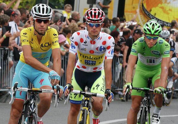 Винченцо Нибали, Рафал Майка и Петер Саган перед стартом восемнадцатого этапа Тур де Франс