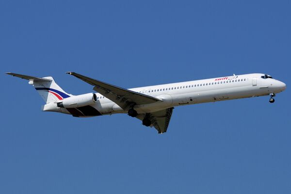Самолет MD-83 испанской авиакомпании SwiftAir. Архивное фото