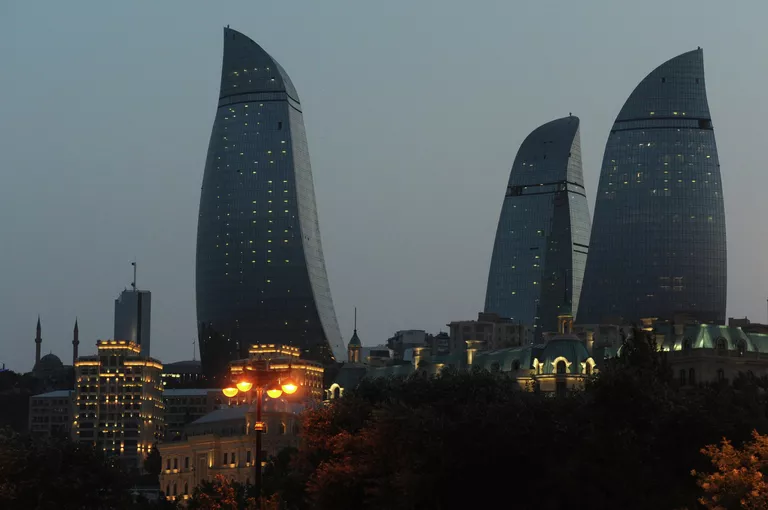 Баку Баку