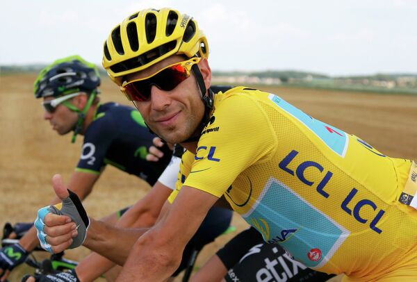 Итальянский велогонщик Астаны Винченцо Нибали выиграл Тур де Франс