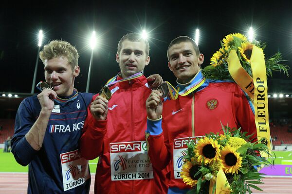 ЛегкаКевин Майер (Франция), Андрей Кравченко (Белоруссия) и Илья Шкуренев (Россия)