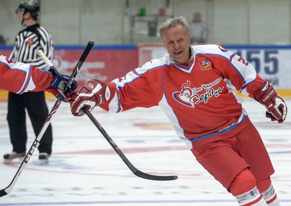 Вячеслав Фетисов на благотворительной хоккейной акции От Чистого Сердца
