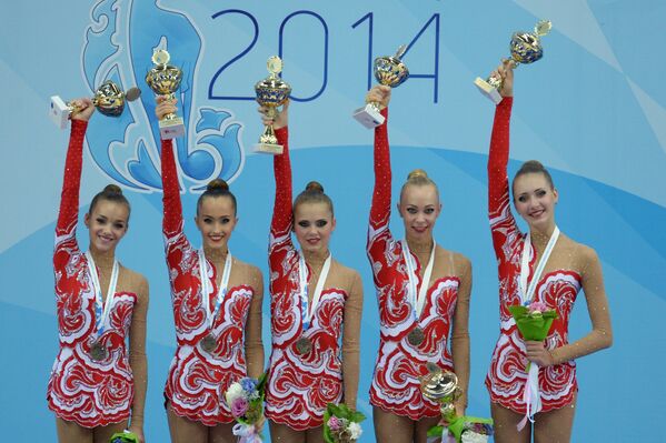 Художественная гимнастика. Российские гимнастки, завоевавшие золотые медали в групповых упражнениях