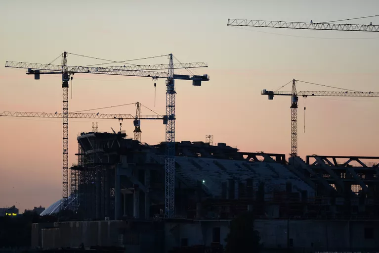 Строительство футбольного стадиона Зенит-Арена на Крестовском острове в Санкт-Петербурге Строительство футбольного стадиона Зенит-Арена на Крестовском острове в Санкт-Петербурге