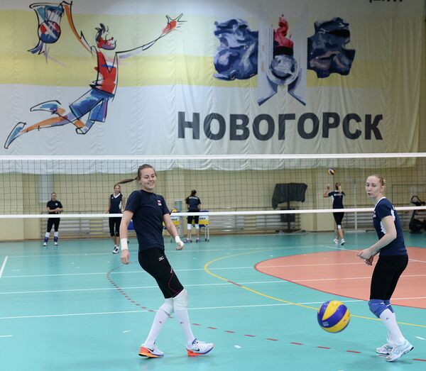 Тренировка женской сборной России по волейболу