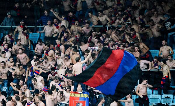 Болельщики ПФК ЦСКА в матче 10-го тура против Кубани