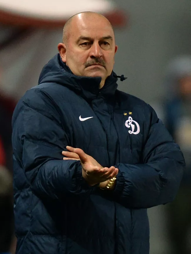 Главный тренер ФК Динамо Станислав Черчесов.