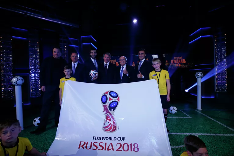 Представление официальной эмблемы чемпионата мира по футболу 2018 года Представление официальной эмблемы чемпионата мира по футболу 2018 года