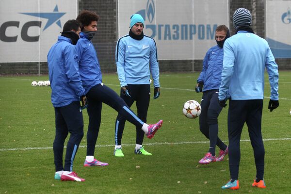 Игроки ФК Зенит на тренировке перед матчем группового этапа Лиги чемпионов.
