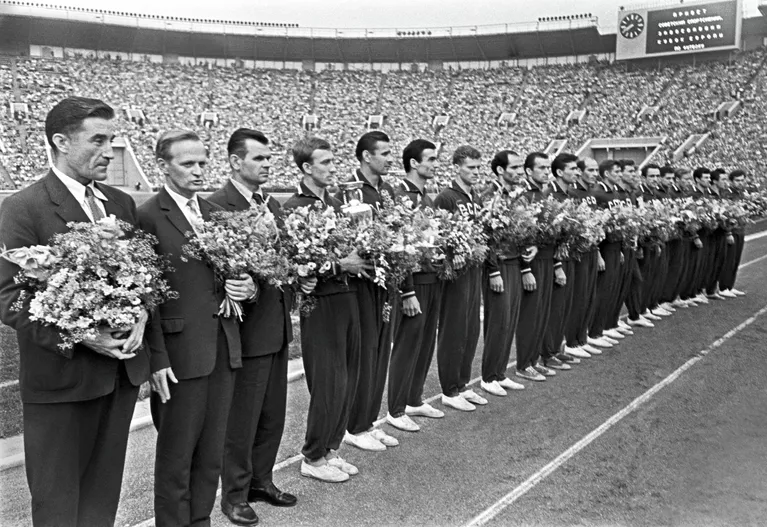 Сборная команда СССР по футболу 1960 года Сборная команда СССР по футболу 1960 года